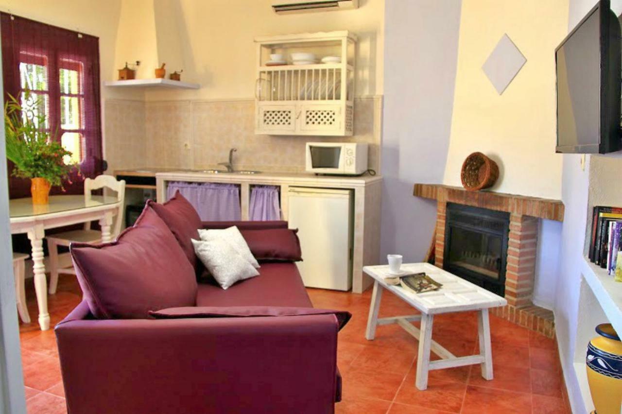 Casas Rurales Los Algarrobales Ел Гастор Екстериор снимка